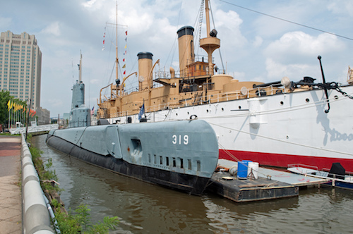 USS Becuna (SS 319)